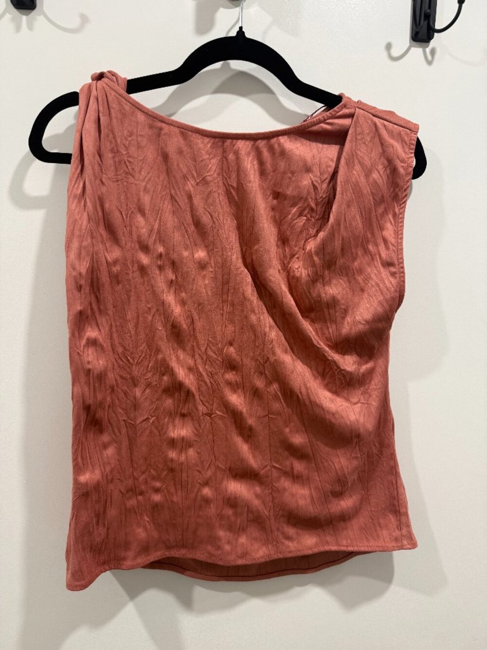 Suede Effect Twisted Sleeve Top, Size: M, Color: Marsala